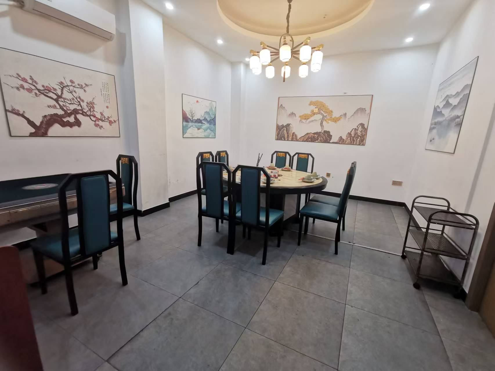 金阳世纪城合肥路280平餐饮店生意转让